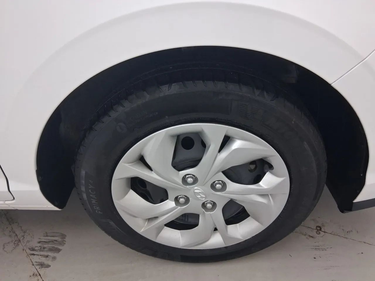 Hyundai HB20 Comfort Plus 1.0 Flex 12V Mec., foto 13 de 18