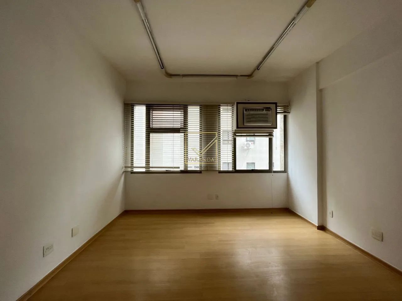 Sala para locação no bairro Funcionários. - Foto 4