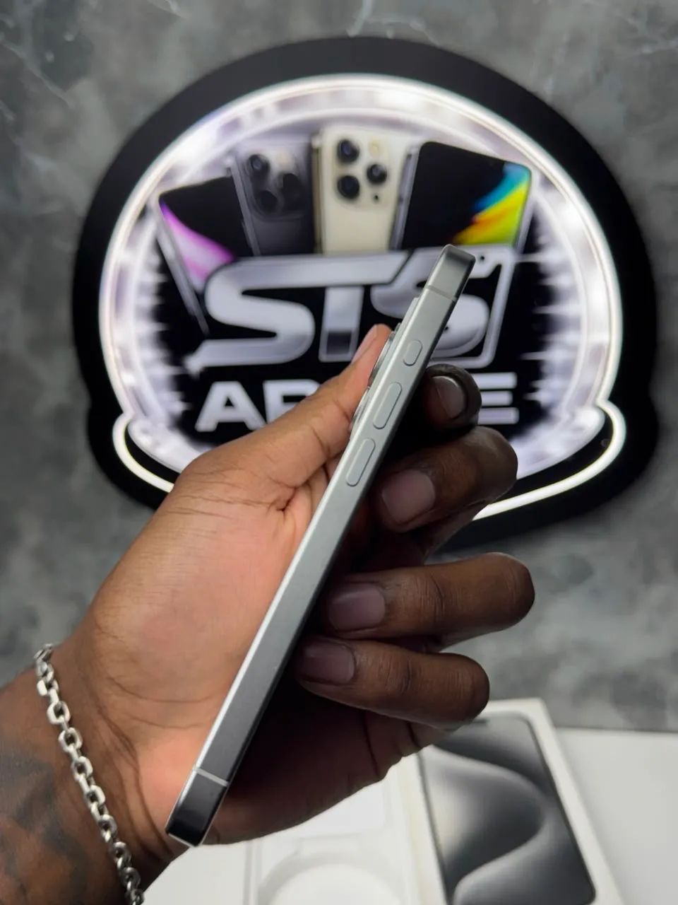 iPhone 15 Pro 128Gb 85%  - Foto 2