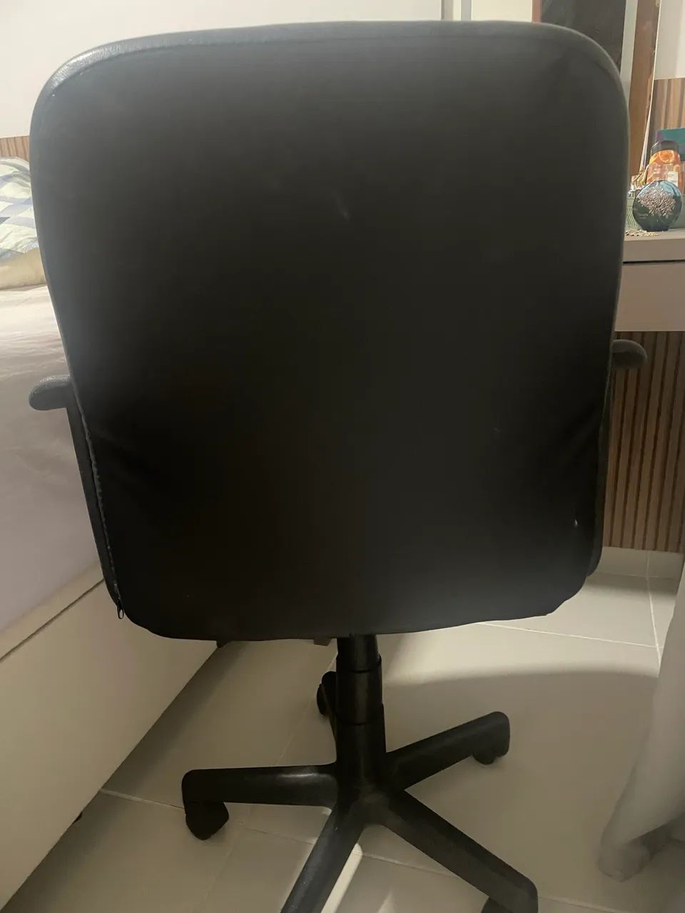 Cadeira de escritório/estudos - Foto 4