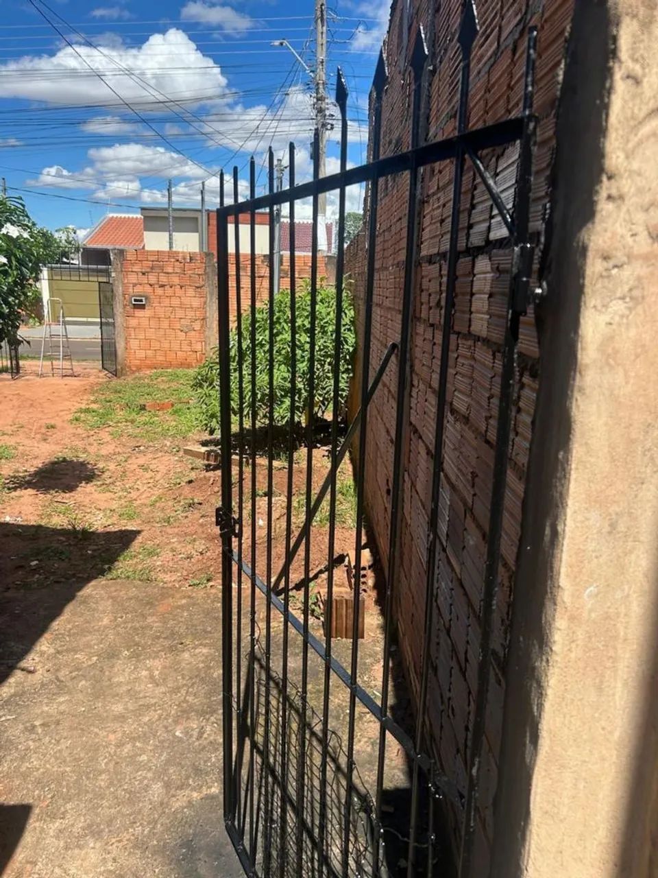 Duas casas no terreno  - Foto 2