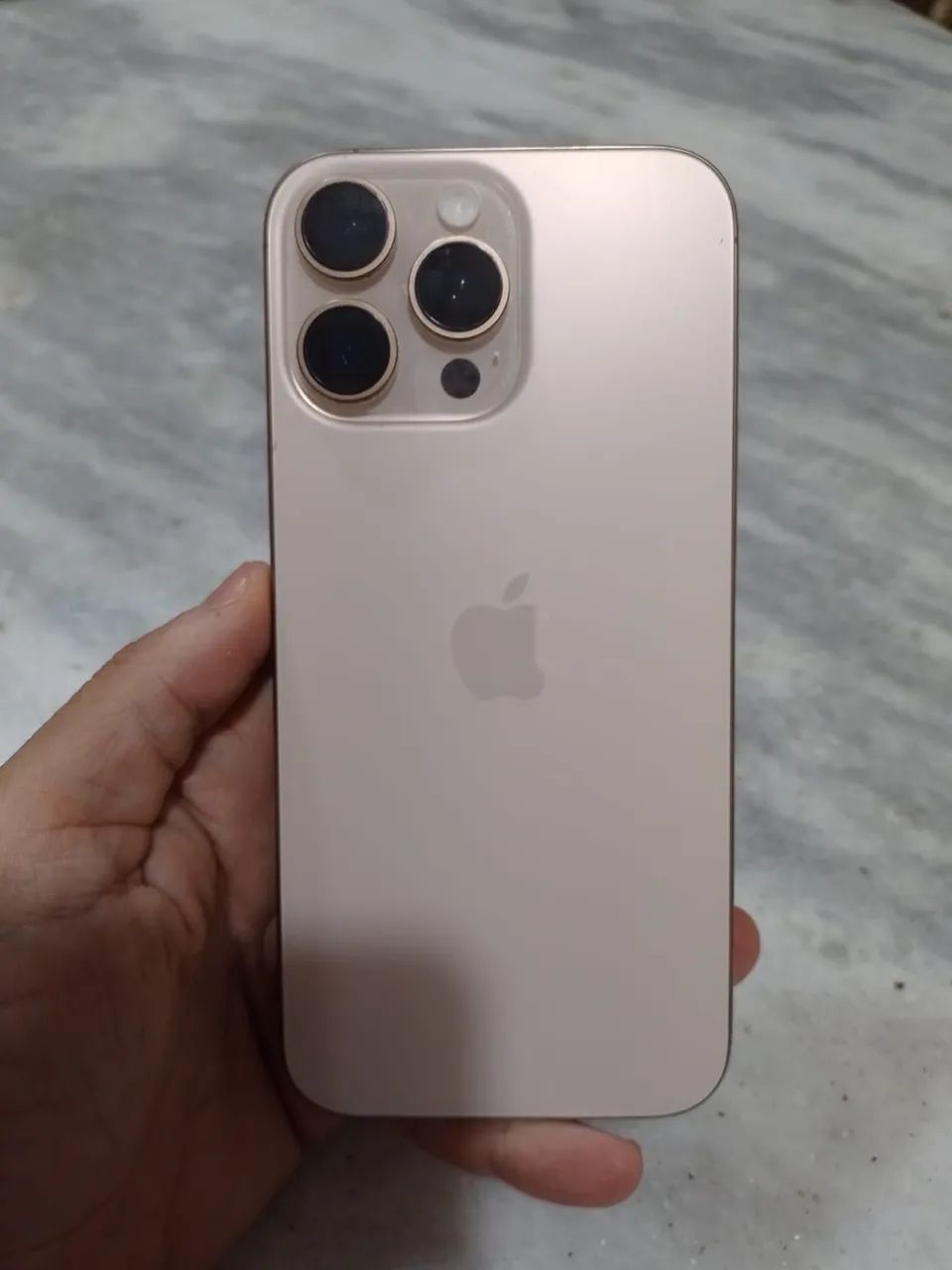 Vendo iPhone 16 pro Max 256 giga  - Foto 5