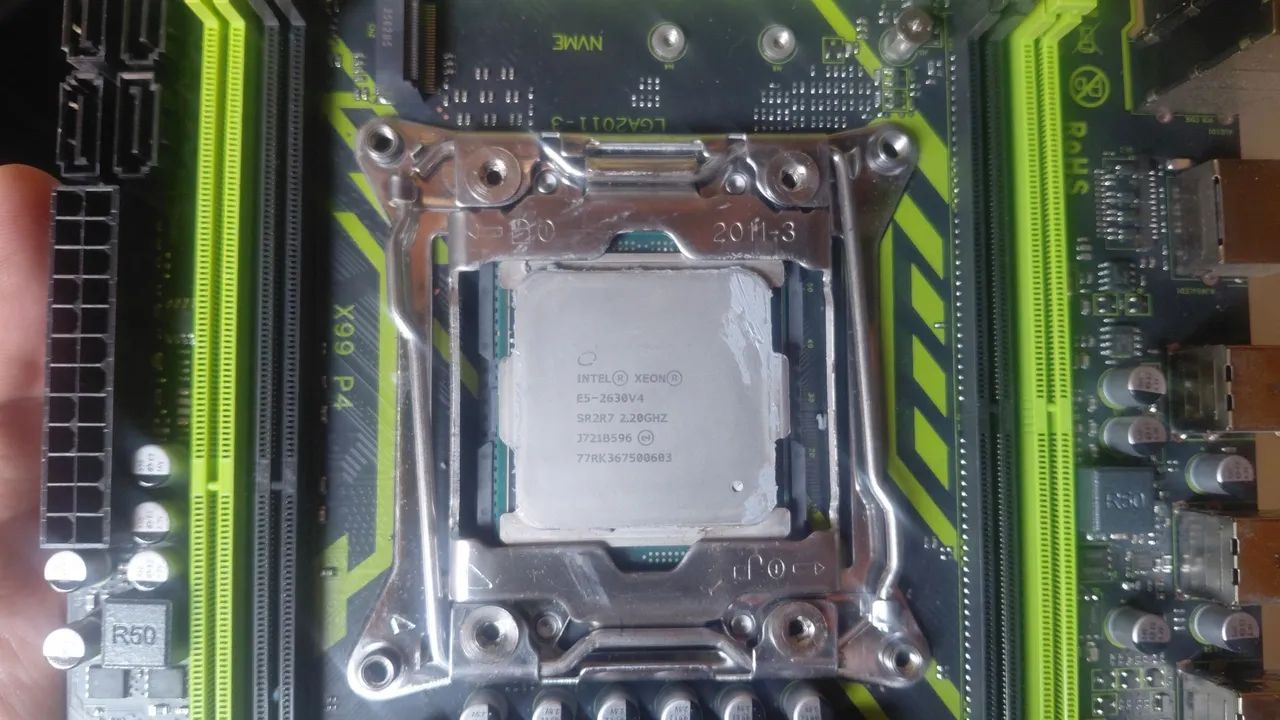 Kit Motherboard X99 P4 + Processador Intel Xeon E5-2630 v4 - Foto 2