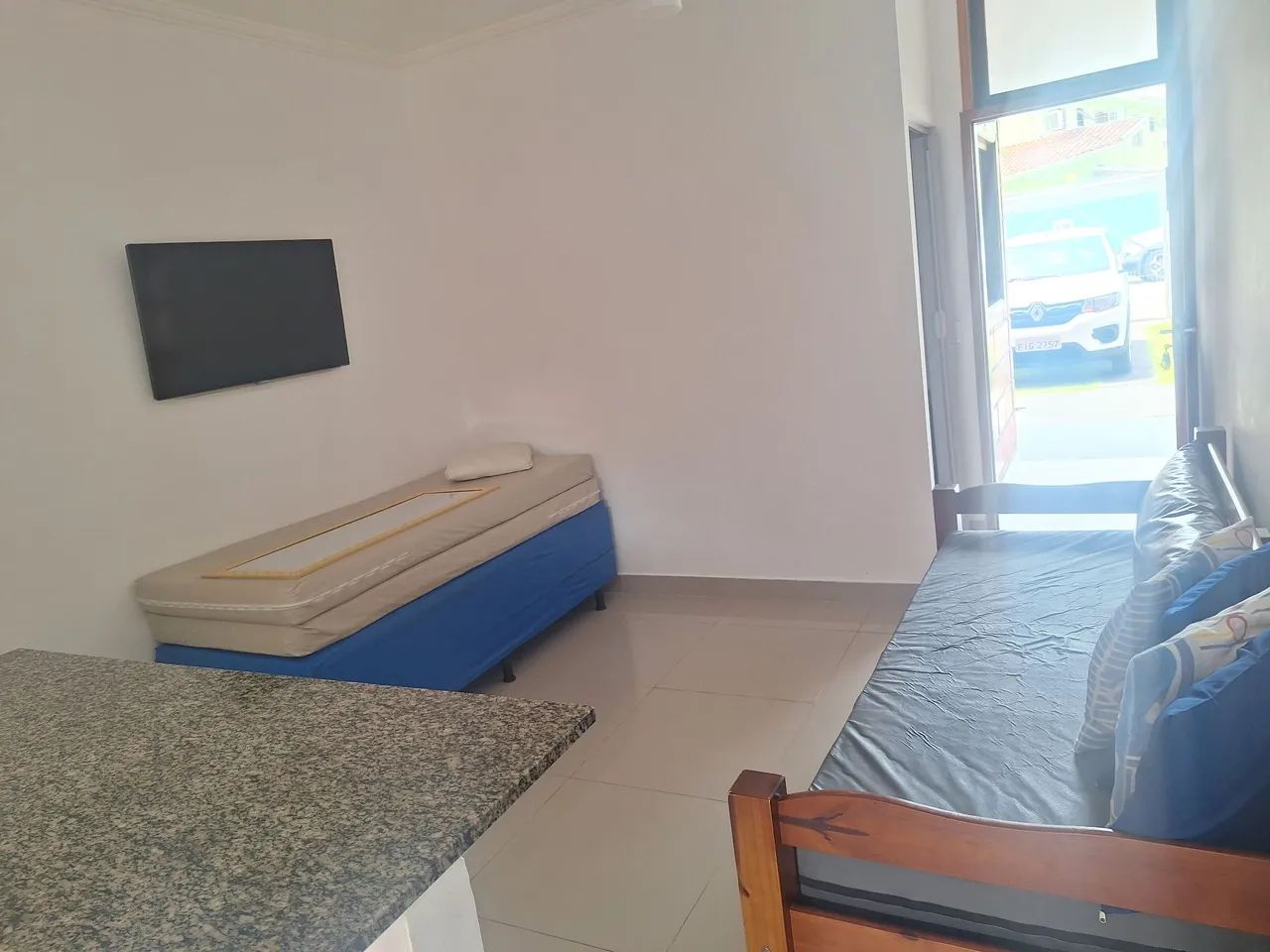 Alugo para Temporada chale na Martin de Sá com piscina e ar condicionado - Foto 6