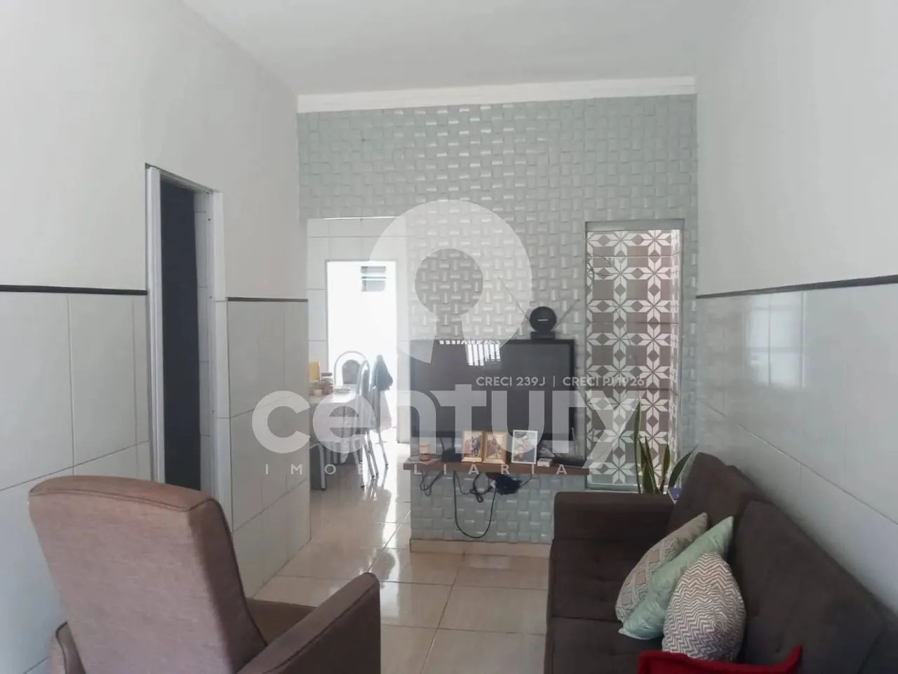 Casa à venda no bairro Olaria