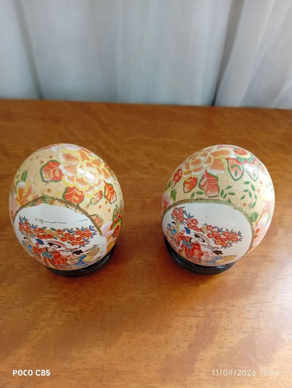 Par de ovos em porcelana orientais  - Foto 2