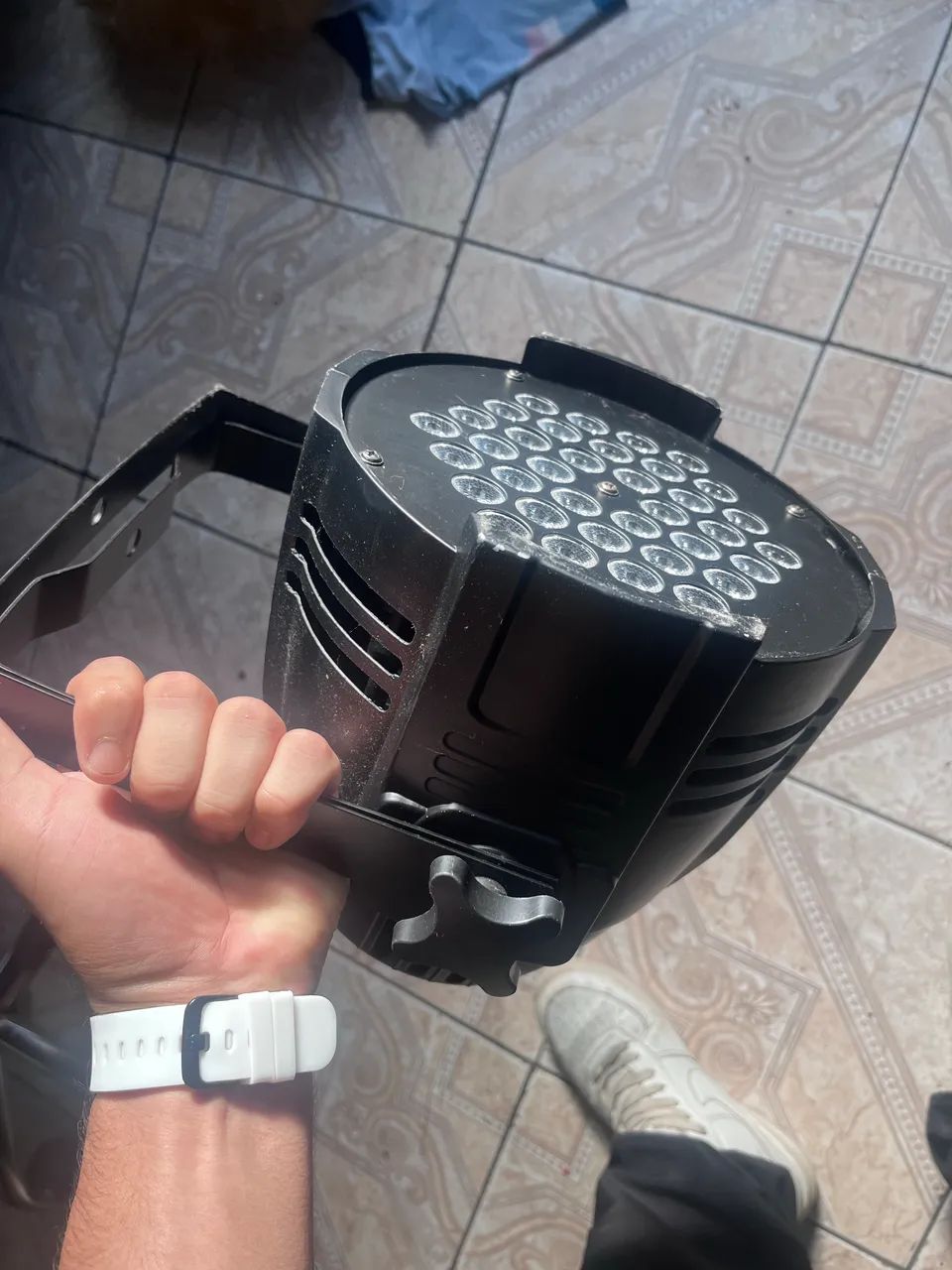 VENDO REFLETOR  LED PAR 36 LEDS  - Foto 2