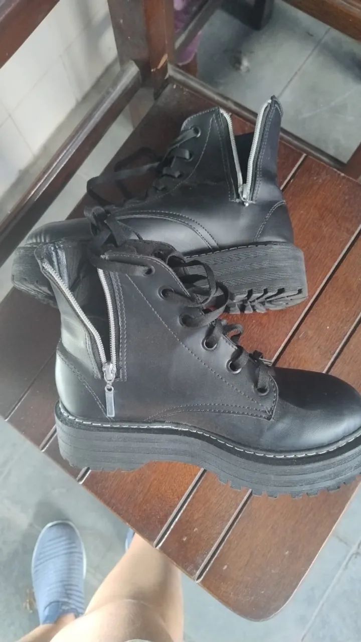 Bota Estilo Coturno Feminino - Foto 3