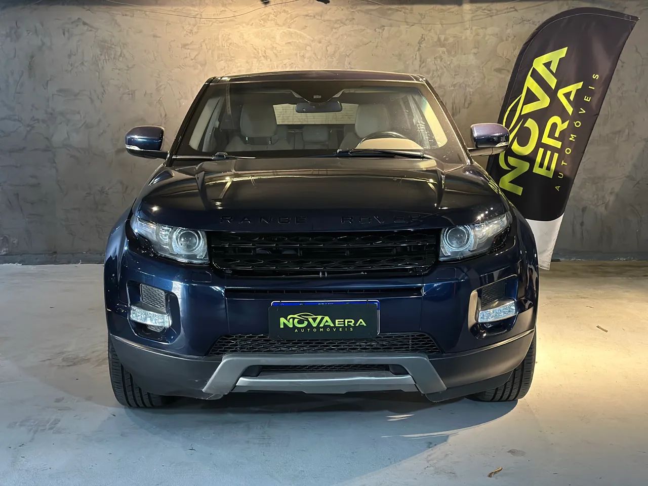 Land Rover Range Rover Evoque Pure 2.0 Aut. 5P 2012