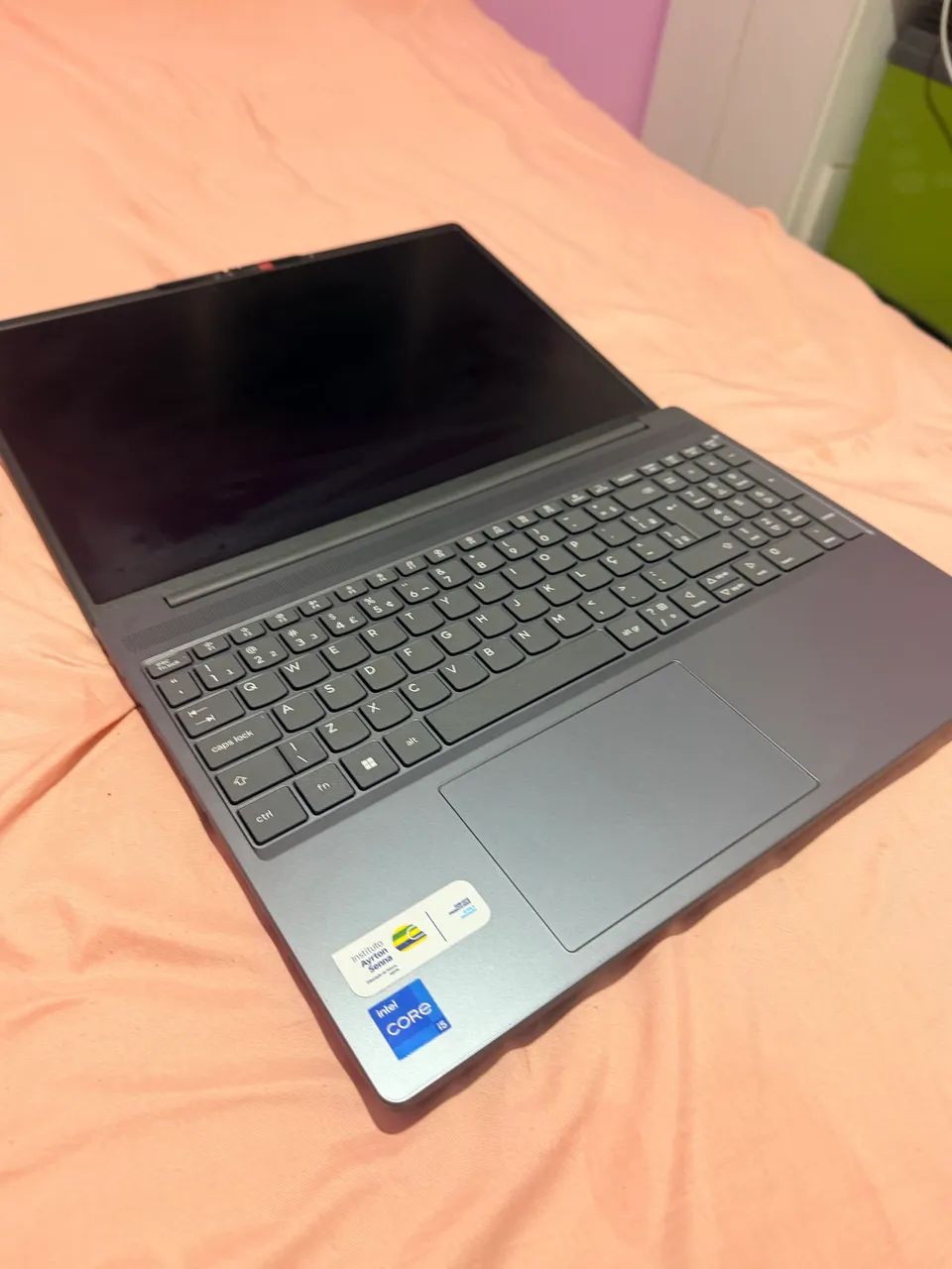 Notebook Lenovo  - Foto 2