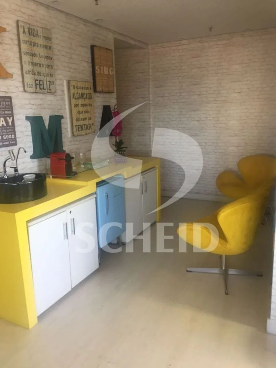 Sala Comercial em excelente local - Rua Bernardino de Campos