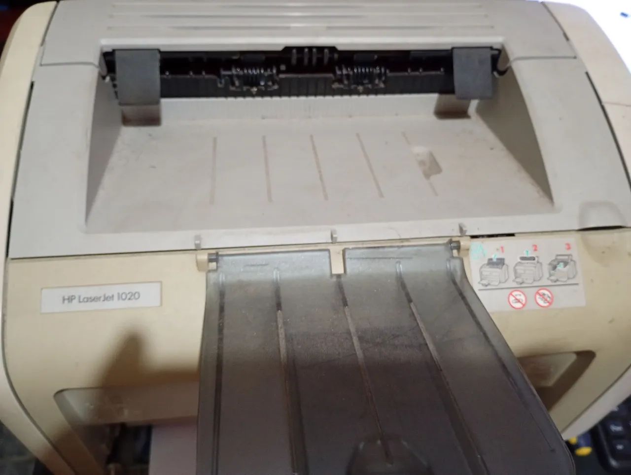 Impressora HP LaserJet 1020 + toner - Foto 5