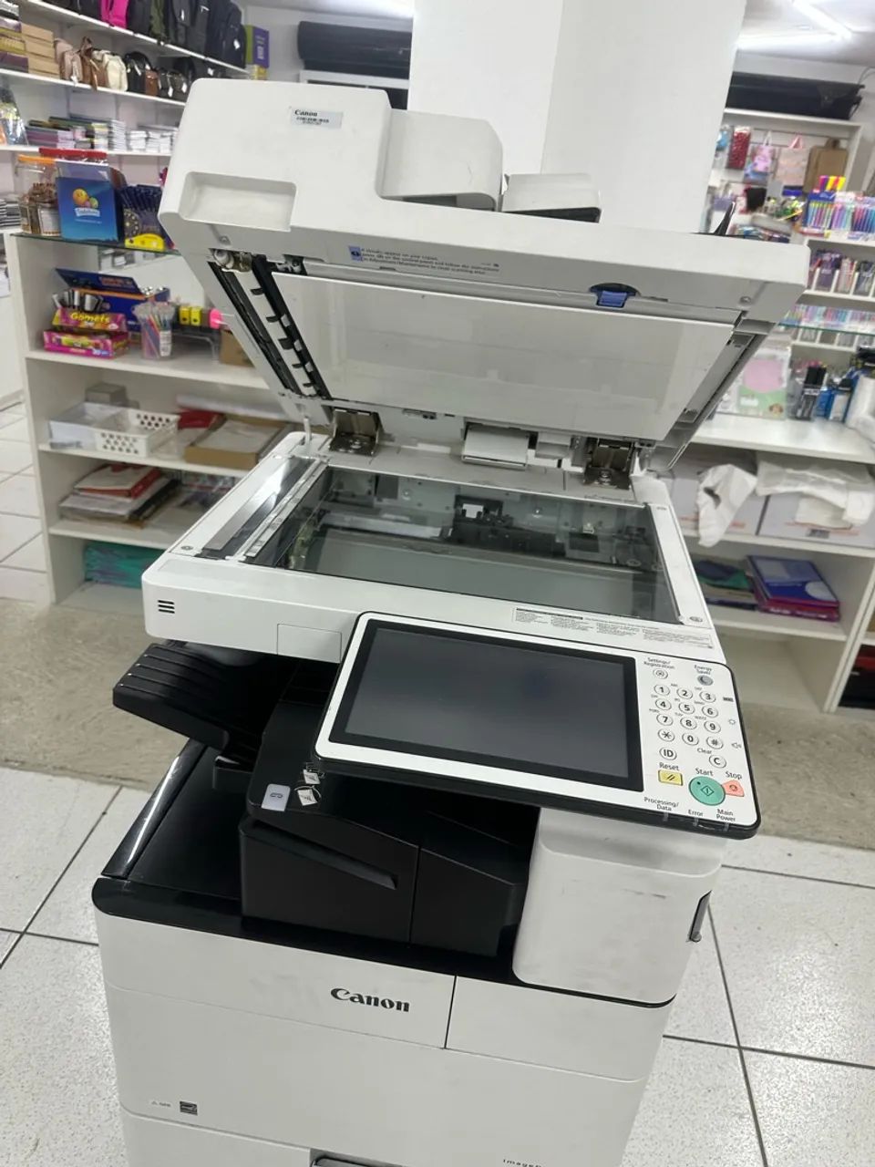 Copiadora Cânon 4545i - preto e branco 