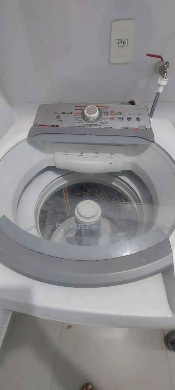 Máquina de lavar roupas