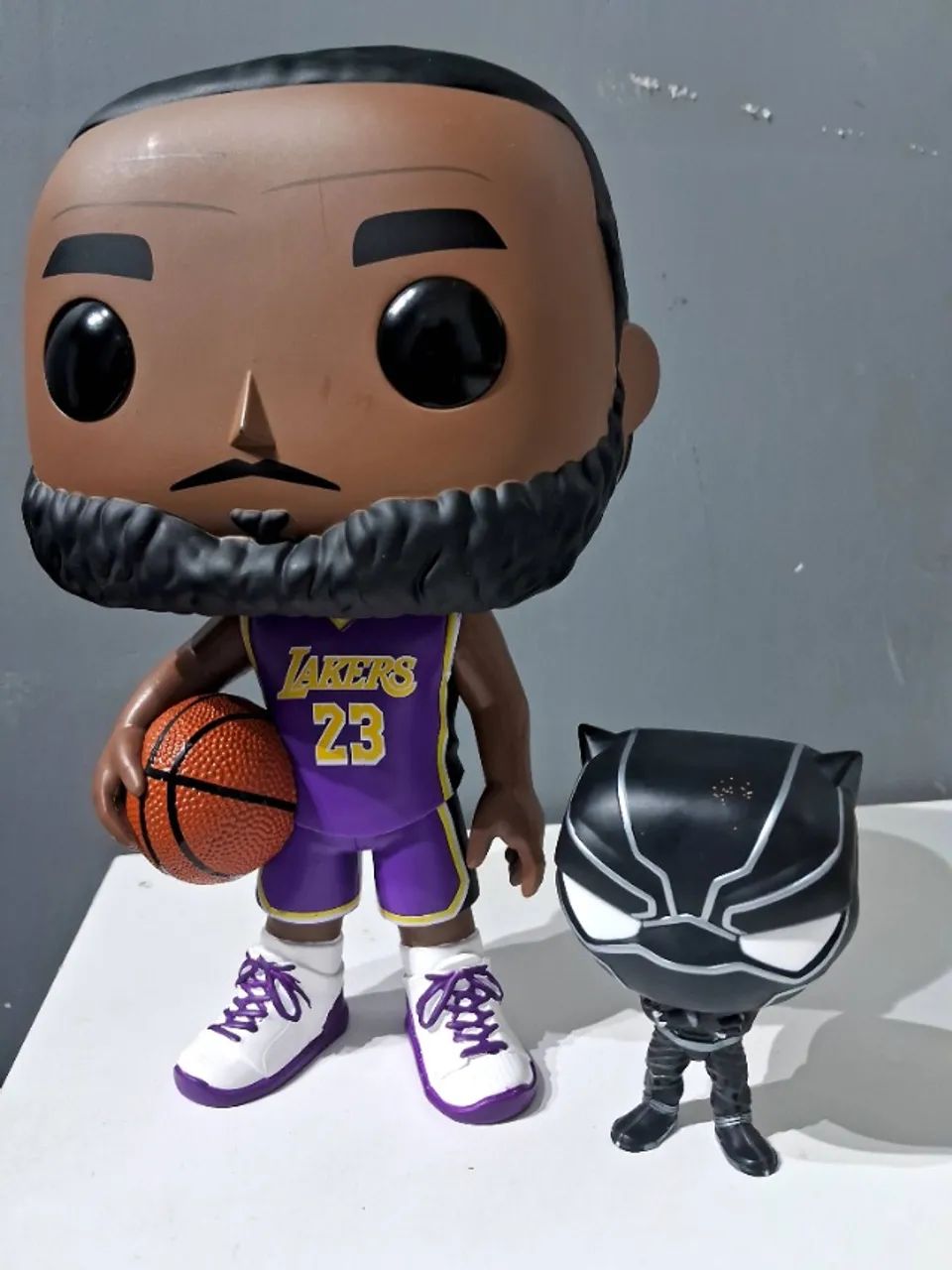 FUNKO POP LEBRON JAMES 10 POLEGADAS  - Foto 3