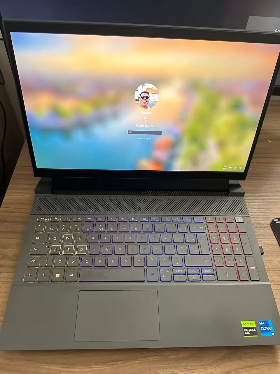 Notebook Dell G15 i7 Rtx 4050 32GB 1TB teclado rgb