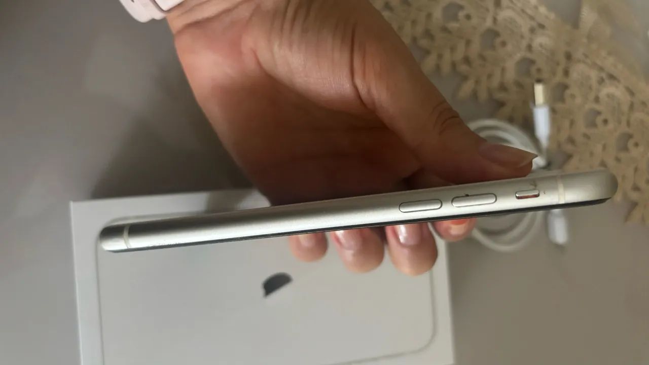 iPhone 11 64 GB em perfeito estado  - Foto 5