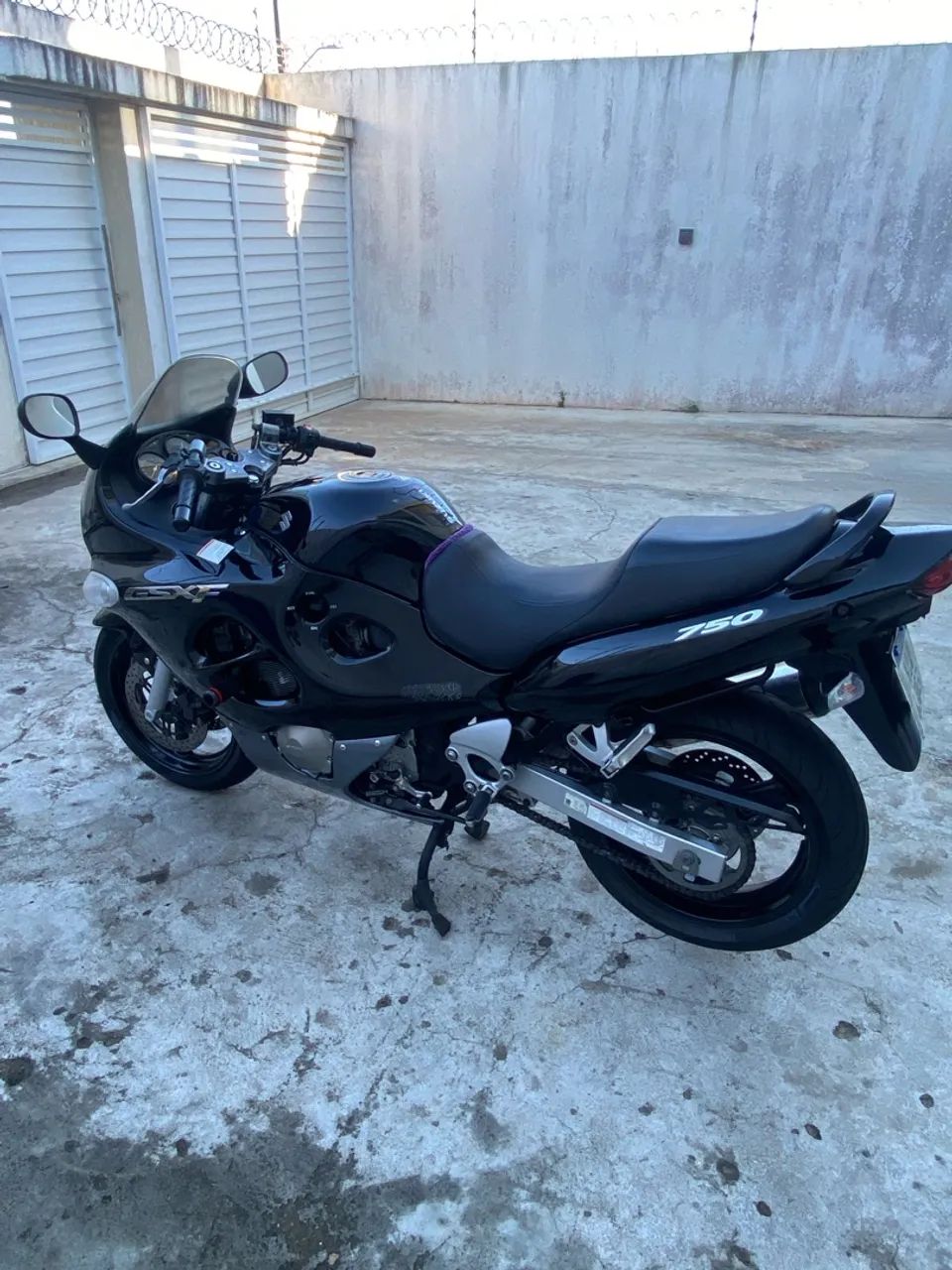 GSX 750 F 2007 - Foto 2