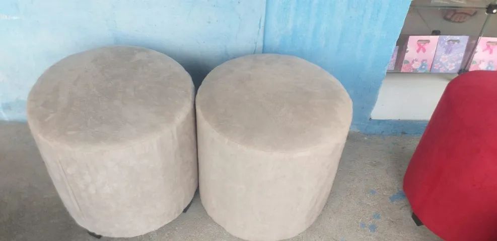 Puffs redondos para inovar seu lár - fazemos entregas!