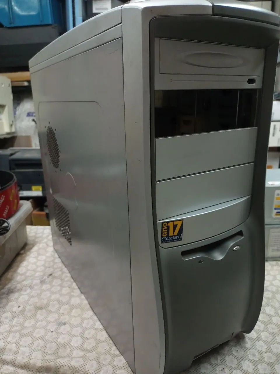 Gabinete para Pc antigo 