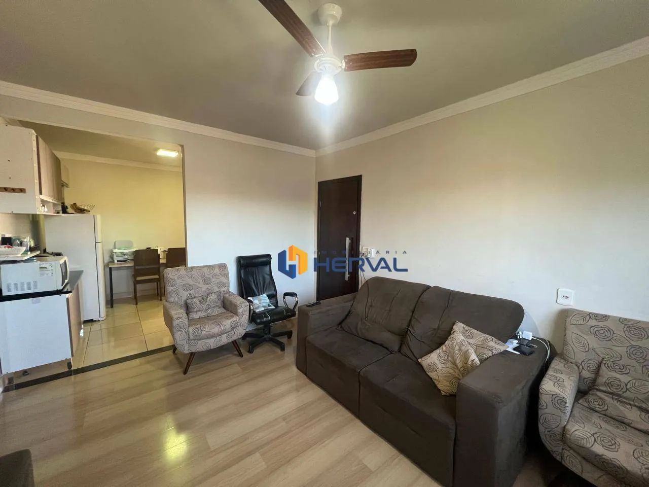 Casa com 2 quartos à venda, 80 m² - Conjunto Habitacional Requião - Maringá/PR