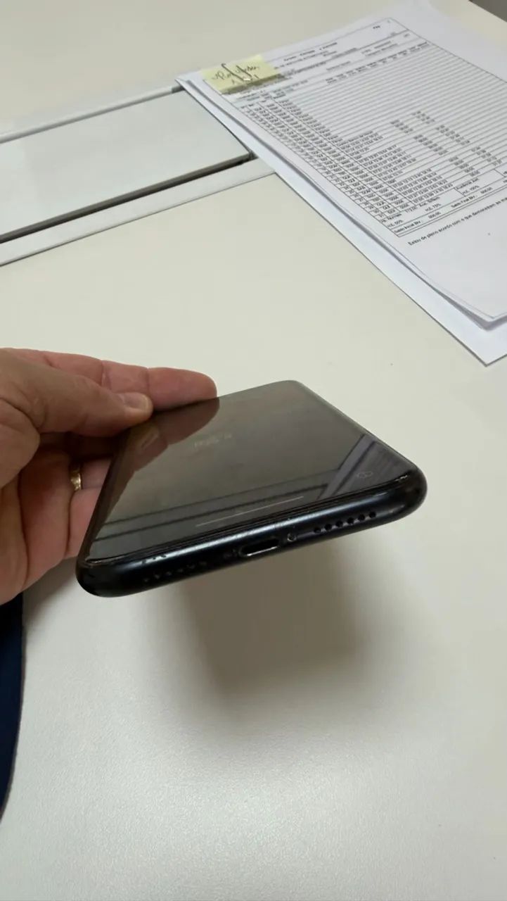 iPhone XR preto 64g - Foto 5