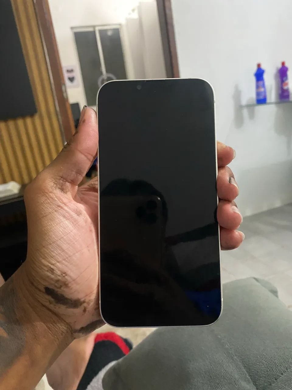 iPhone 13