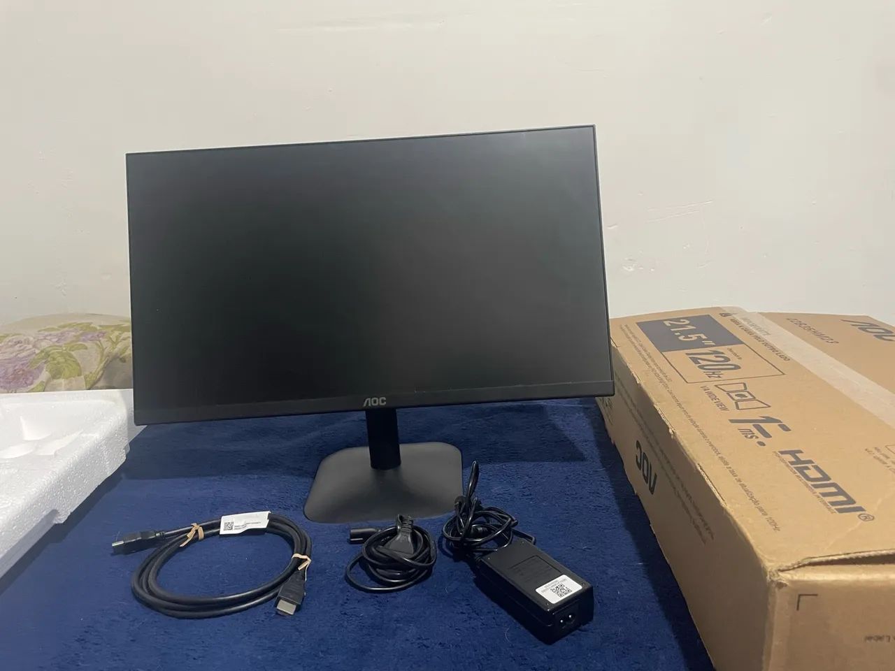 Monitor AOC
