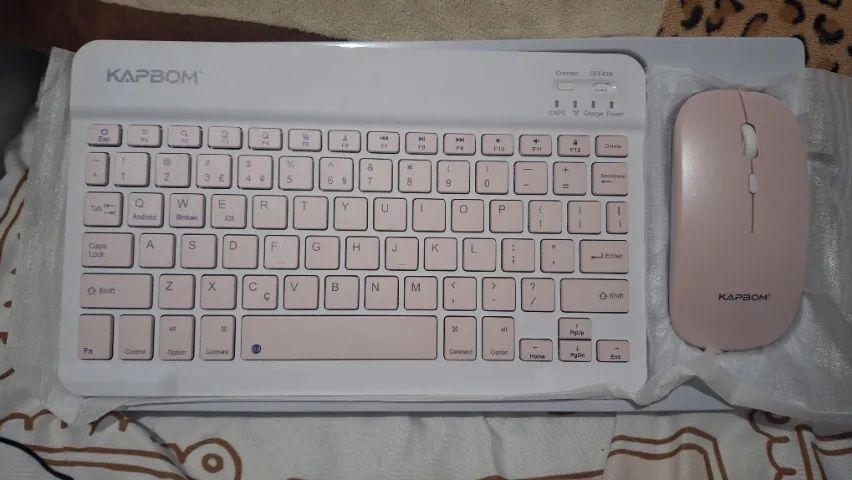 Teclado sem fio, Bluetooth. Ideal para tablet e celular. - Foto 4