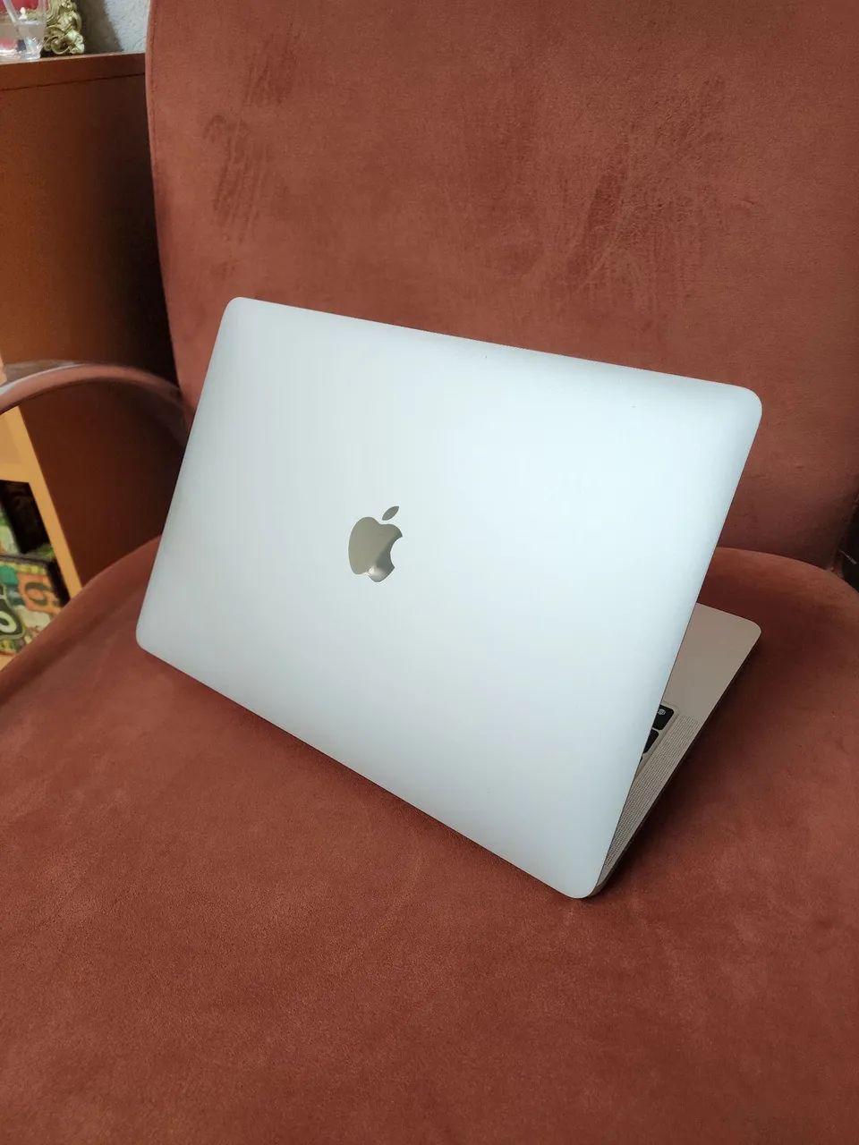 MacBook Pro chip M1 16gb de RAM 2020  - Foto 4