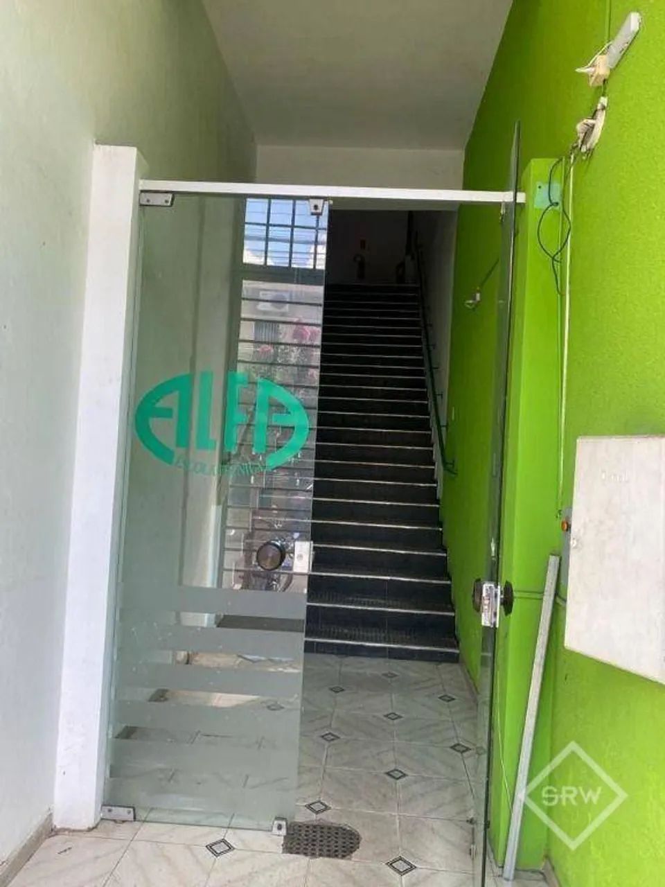 SALÃO PARA LOCAÇÃO, 600 M², NO CENTRO EM AMPARO. - Foto 5