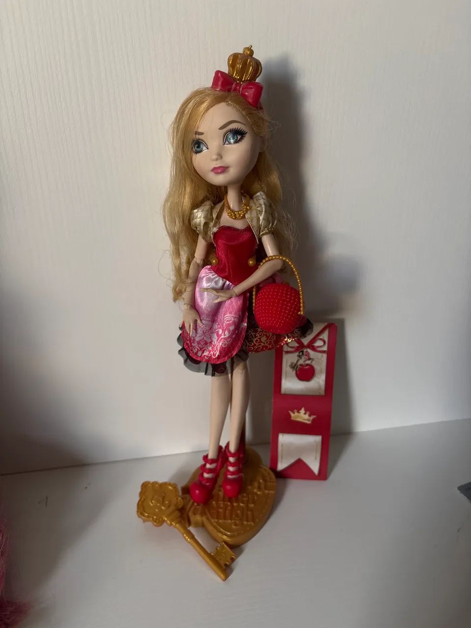 Boneca ever after high Apple white 