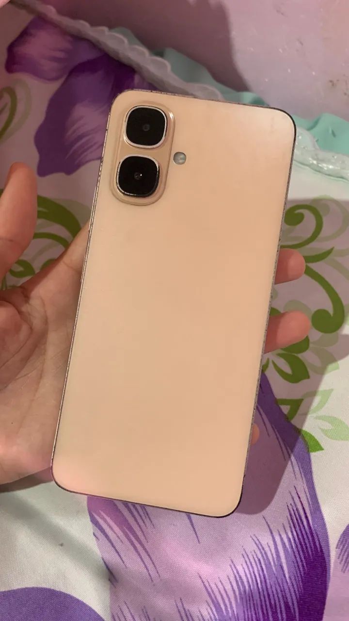 Celular à venda 