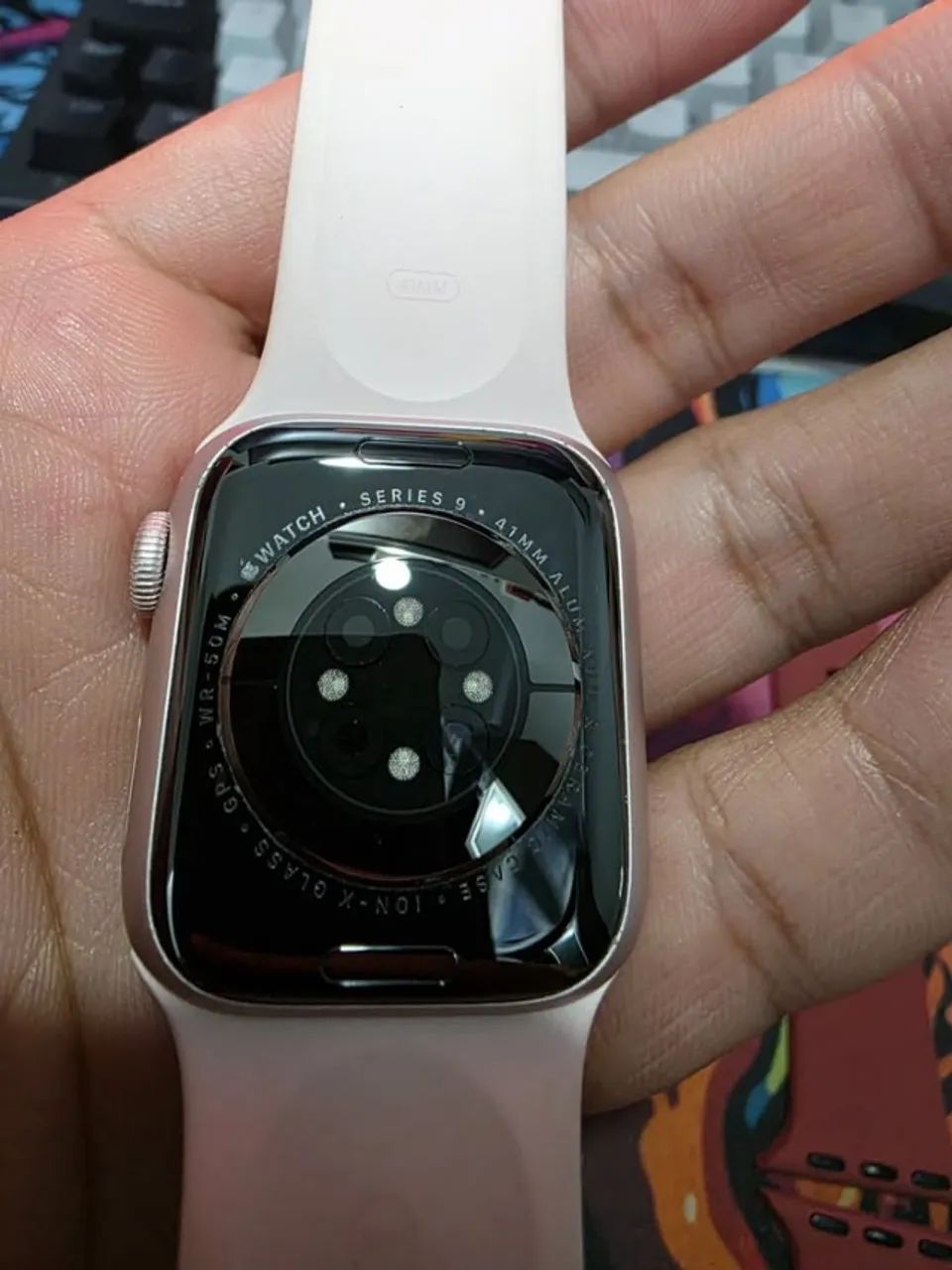 Apple Watch Series 9 GPS 41mm 64GB + 5 pulseiras e bumper - Foto 3