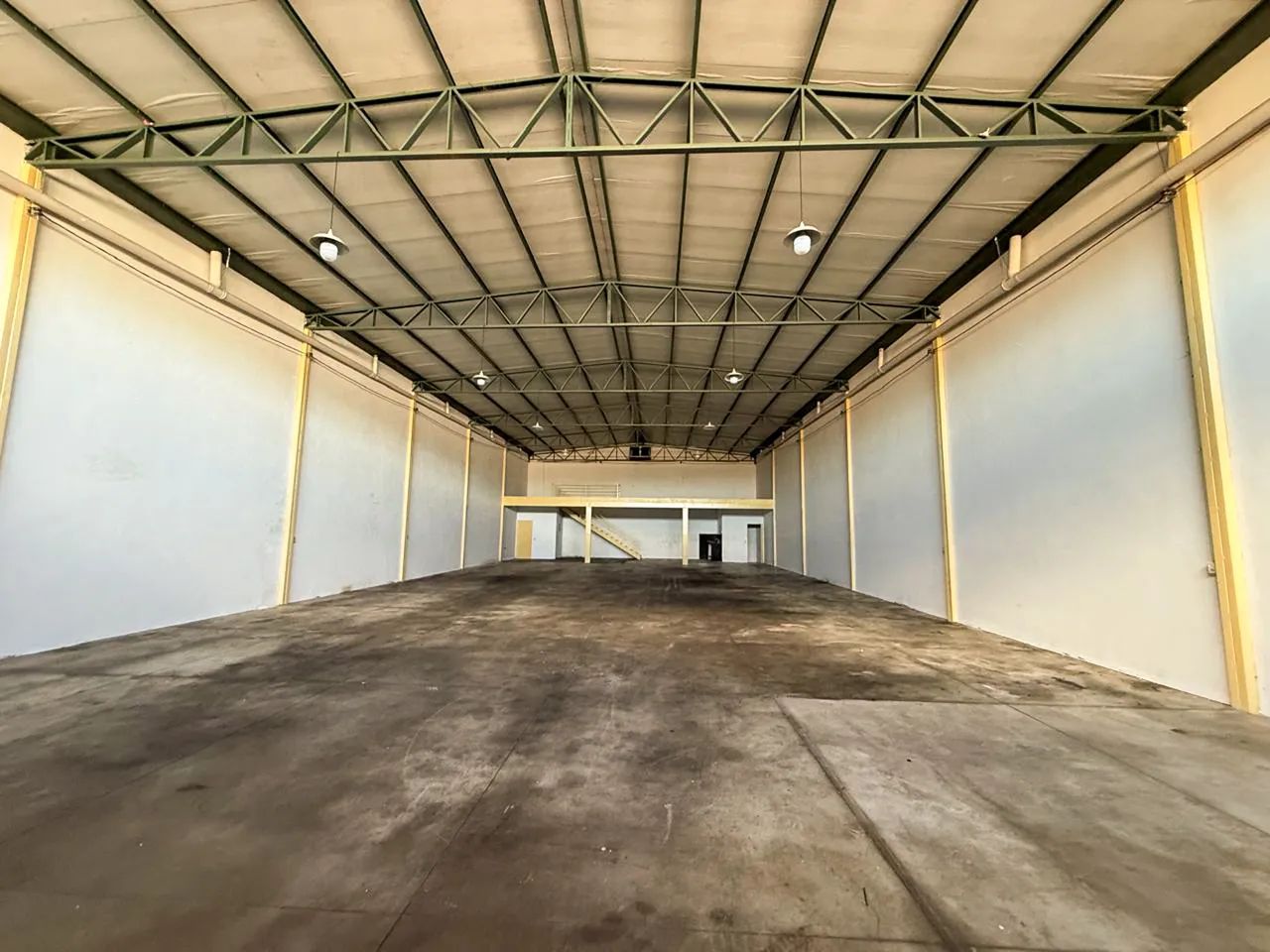 Galpão Comercial disponível para locação no Sudoeste em Goiânia-Go - Foto 4