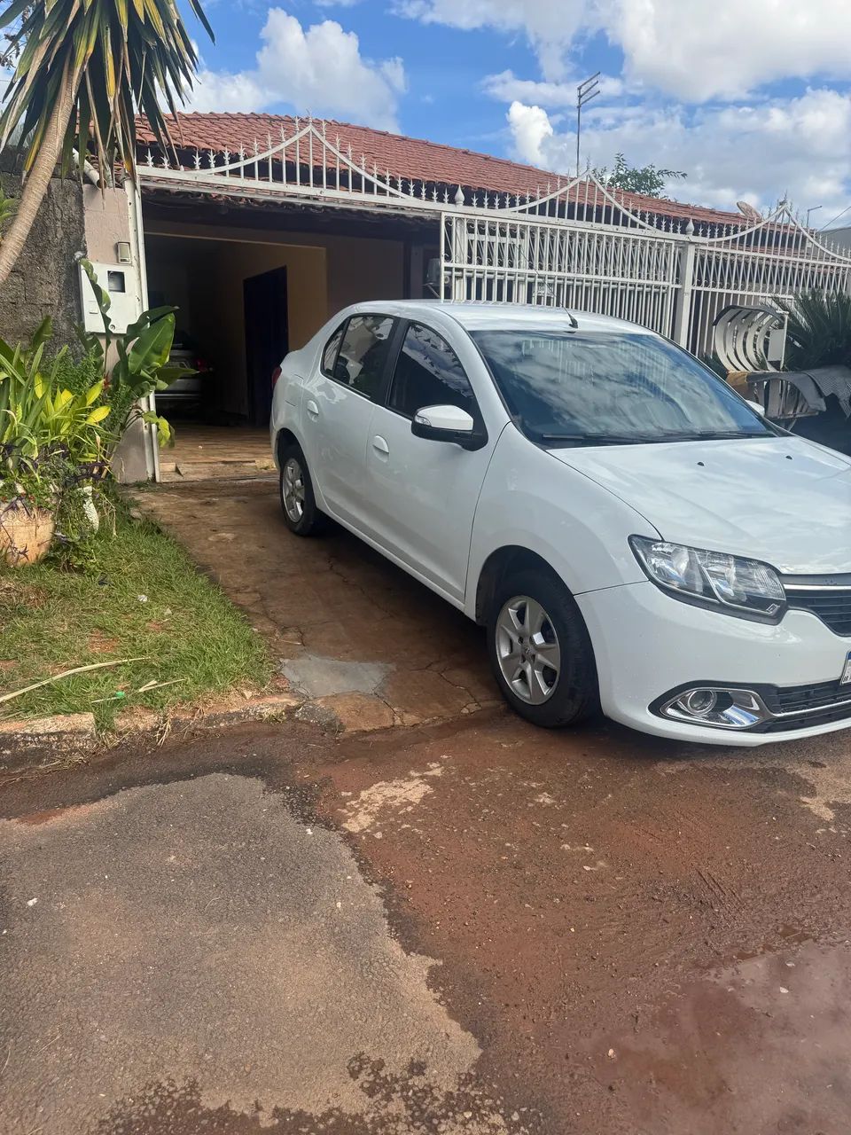 Renault Logan 2017