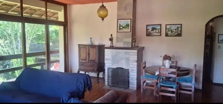 Casa aconchegante <br>aconchegante na serra com lareira e salão de jogos em Teresópolis · 1 - Foto 5