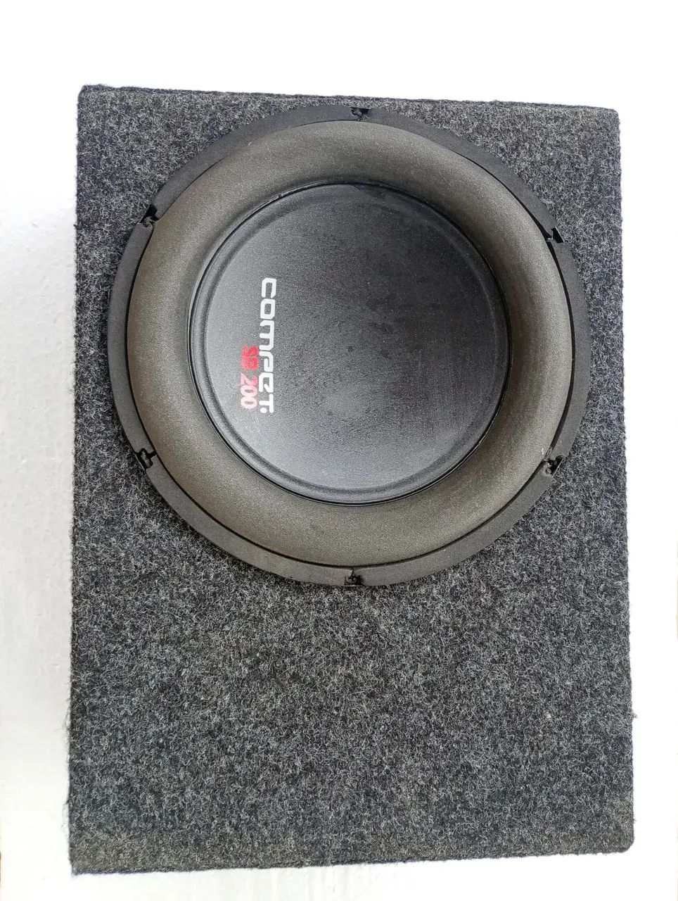 Vendo Caixa SUBWOOFER COMPET 10 POLEGADAS 200 RMS Novo Nunca Usado 