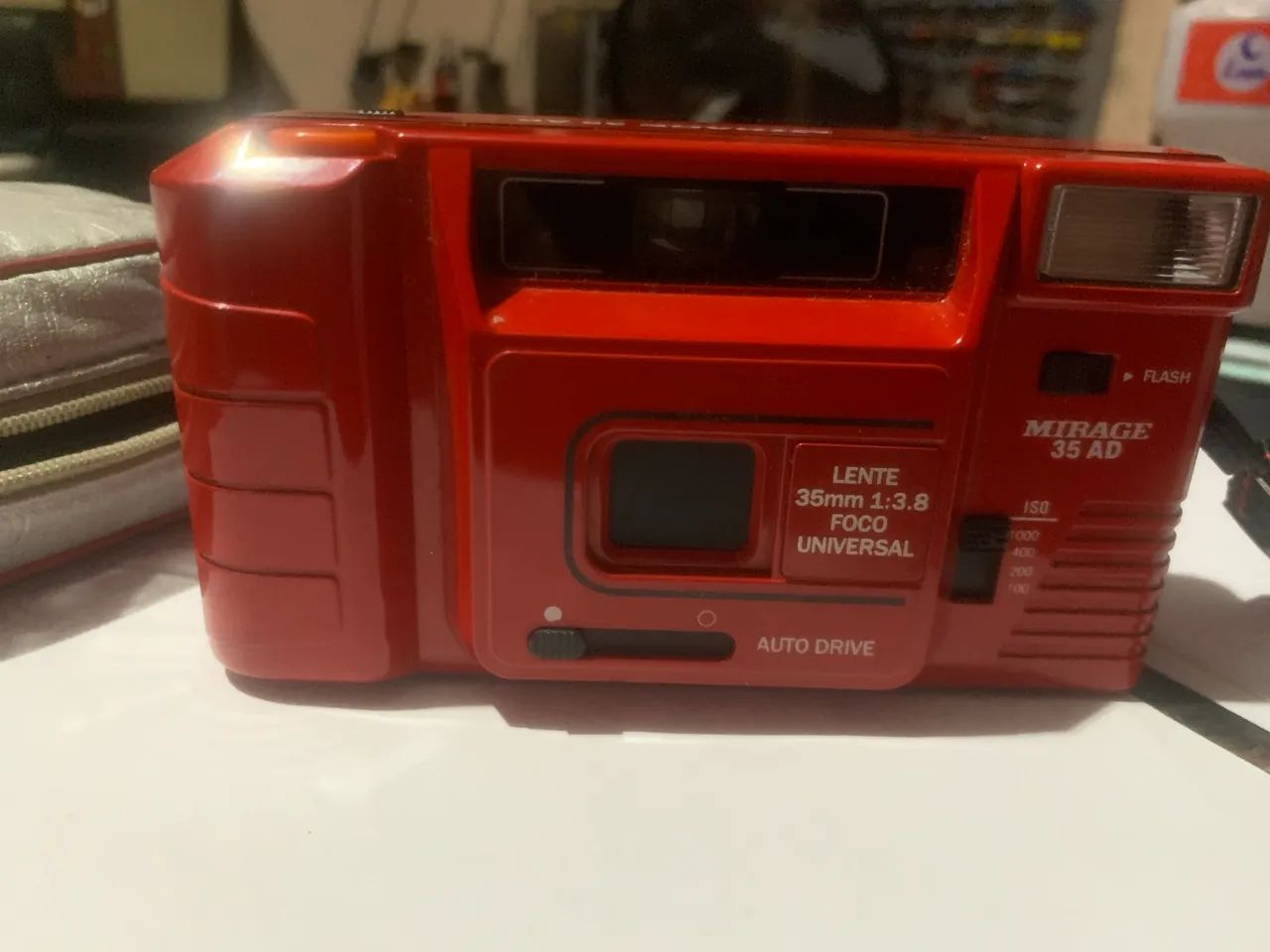 ma câmera fotográfica analógica Mirage 35 AD