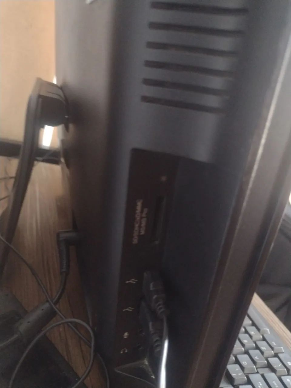 Computador ALL in one - Foto 3