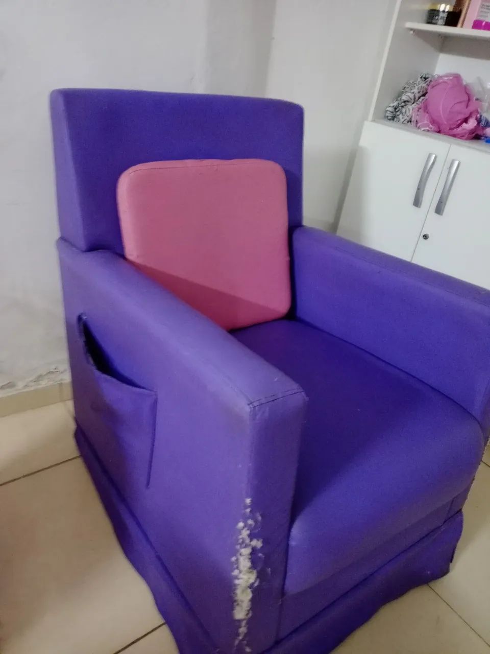 Cadeira que balança roxa  - Foto 2