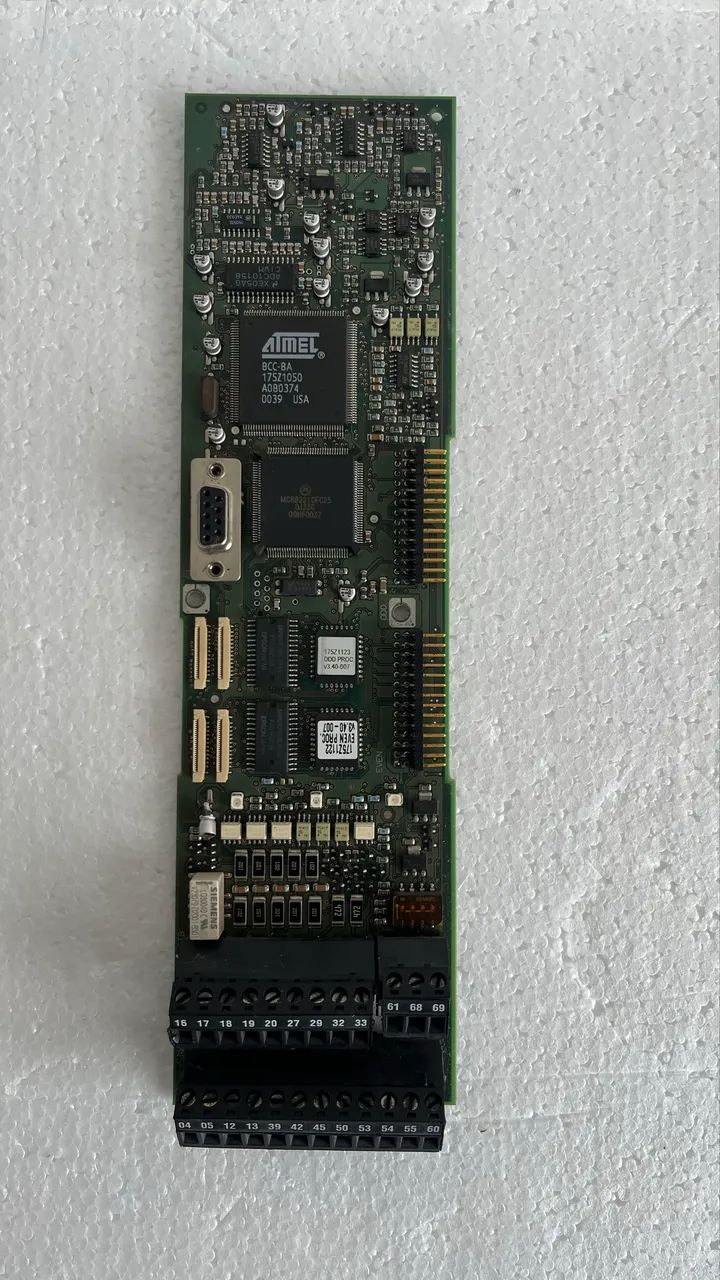 Placa de controle do Inversor de Frequência  da série Danfoss VLT5000. - Foto 3