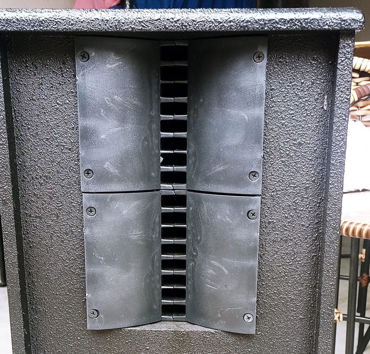PAR DE  GABINETE LINE VERTICAL LSA- 210+2 T.I - Foto 3