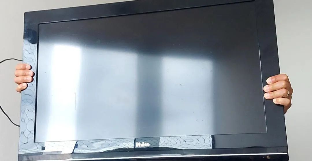 Vendo tv LCD 32 polegadas 