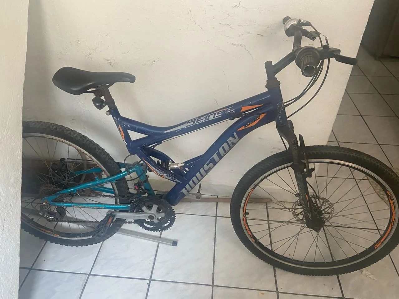 Bicicleta aro  26 - Foto 3