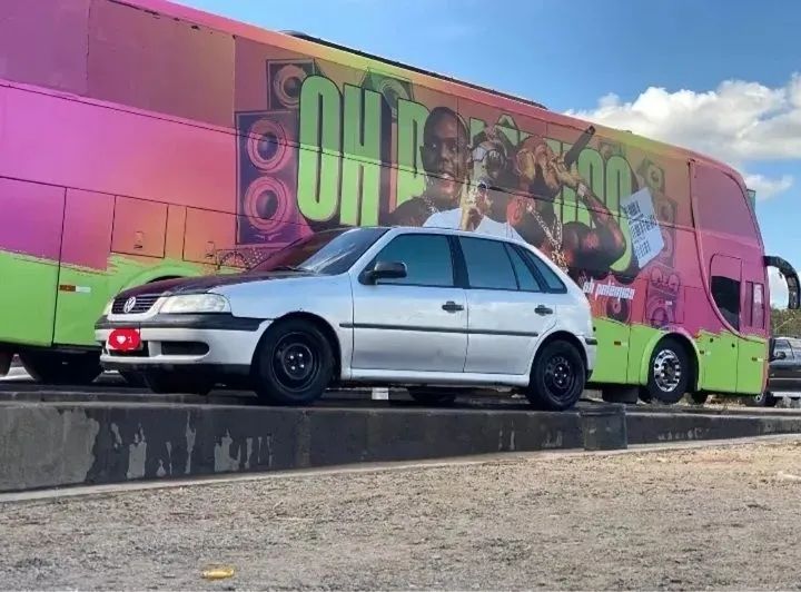 Volkswagen Gol Gol 1000 Mi 4p 2001