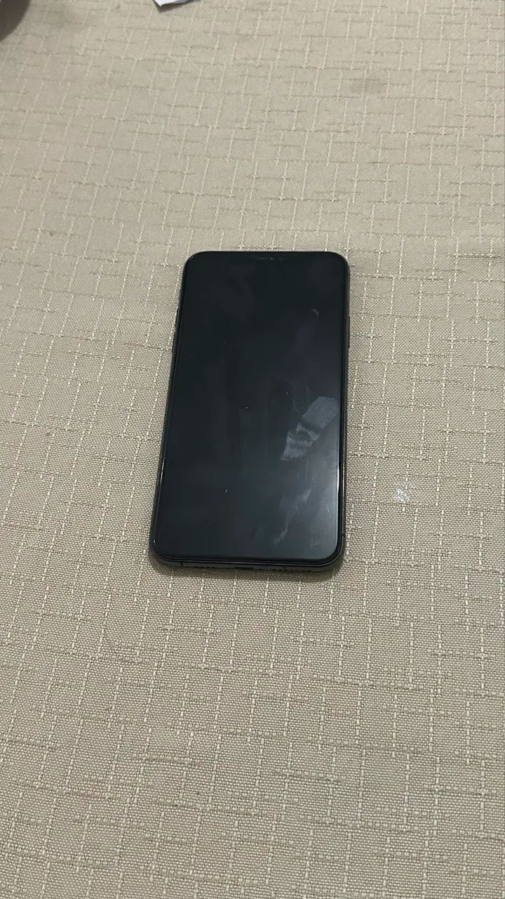 iPhone 11 Pro Max - 256GB - Foto 4