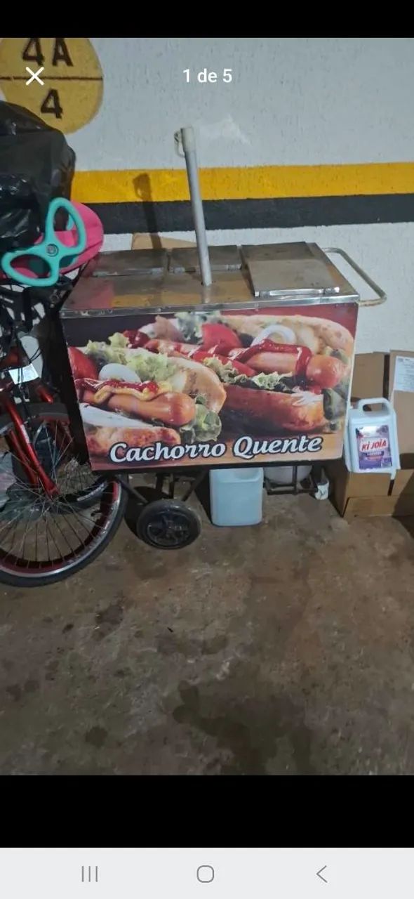 Carrinho de cachorro quente 