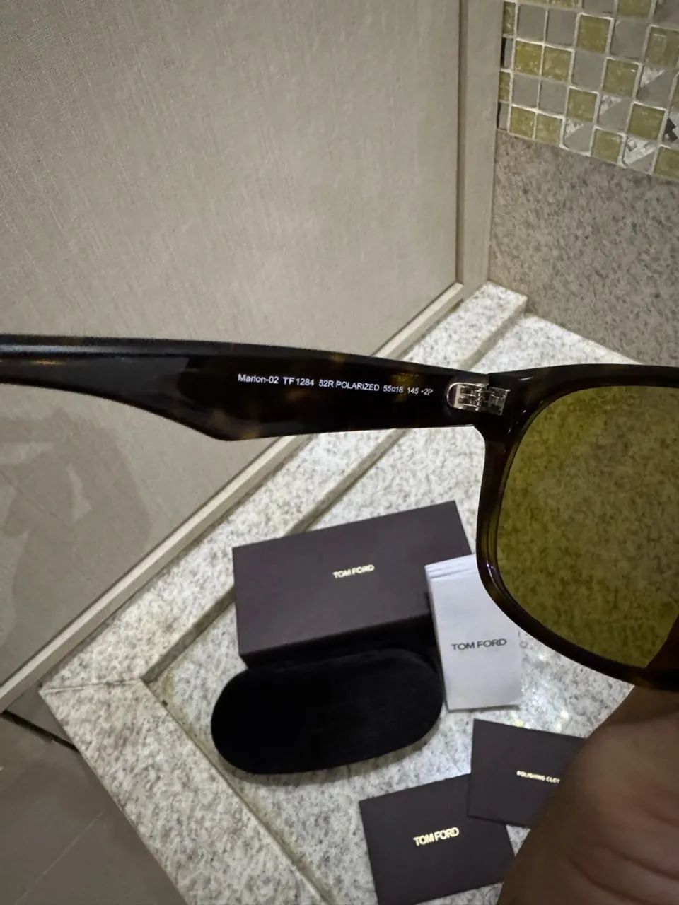 Óculos Tom Ford Marlon 2 nunca utilizado  - Foto 4
