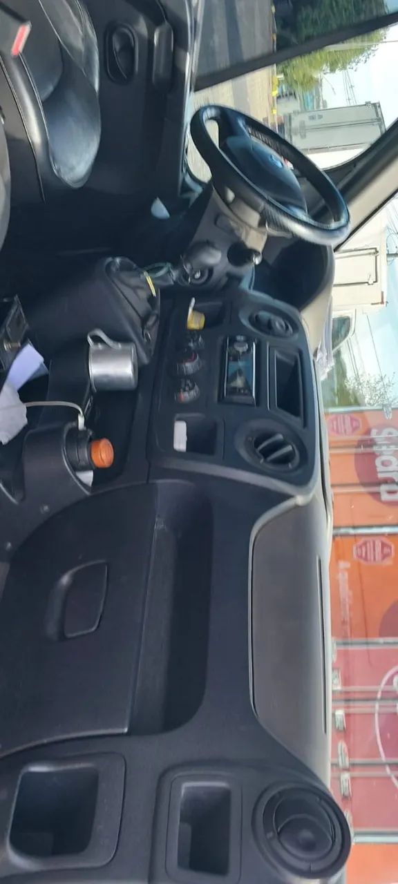 Renault Master 2.3 DCI Chassi 16V Diesel 2015 - Foto 3